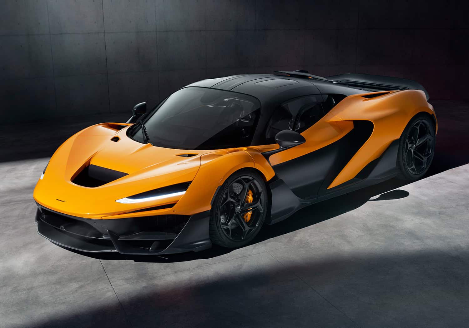 mcclaren-w1-1